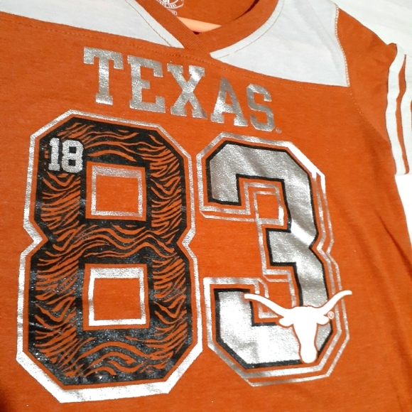 A Knights Apparel Brand Large Texas Long Horns T-Shirt. - Picture 2 of 3